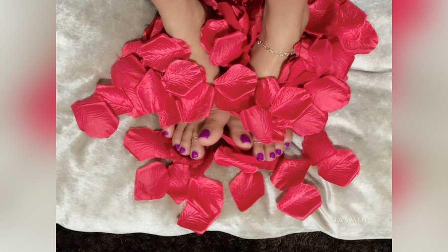 Portuguese asian webcam girl - XXX Dessert - Picture 2