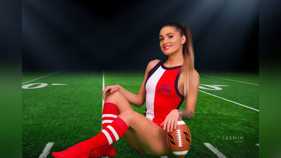 Teen athletic close up - XXX Dessert - Picture 2