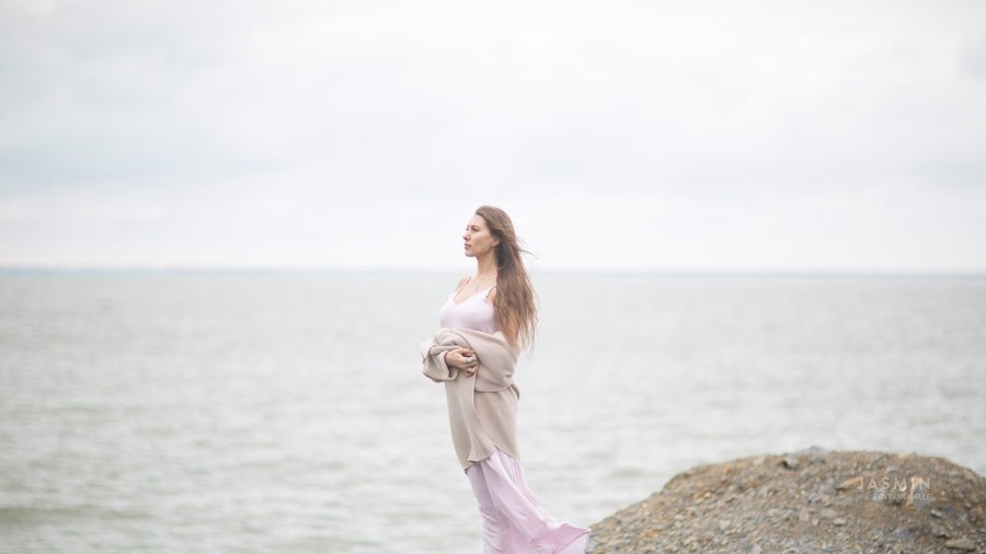 Big tits petite - XXX Dessert - Picture 2