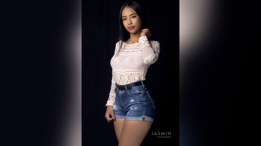 Teen straight strap on - XXX Dessert - Picture 3