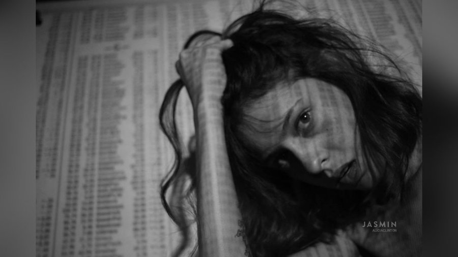 Spanish teen green eyes girl - XXX Dessert - Picture 1