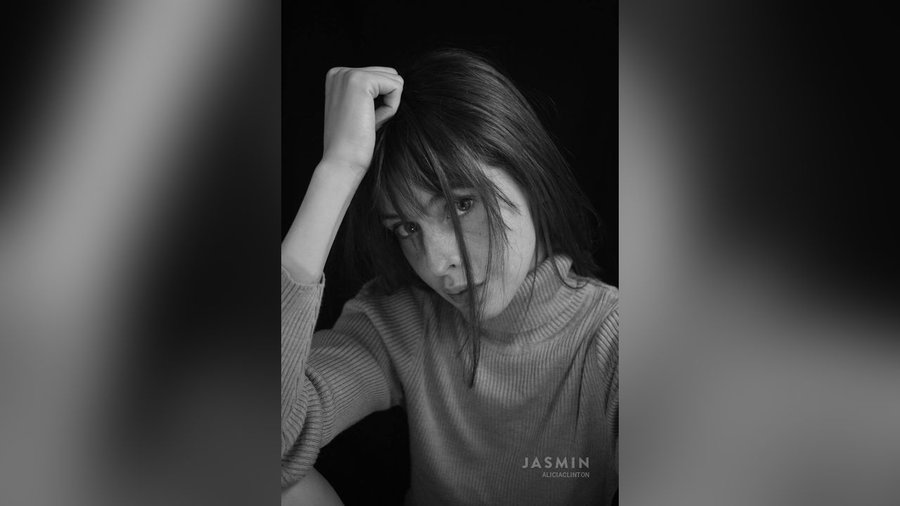 Spanish teen green eyes girl - XXX Dessert - Picture 4