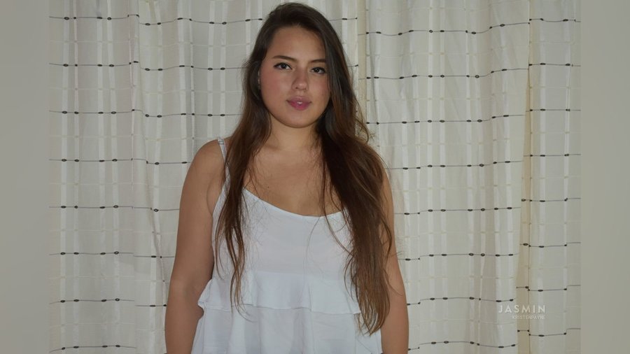 Spanish cameltoe - XXX Dessert - Picture 2