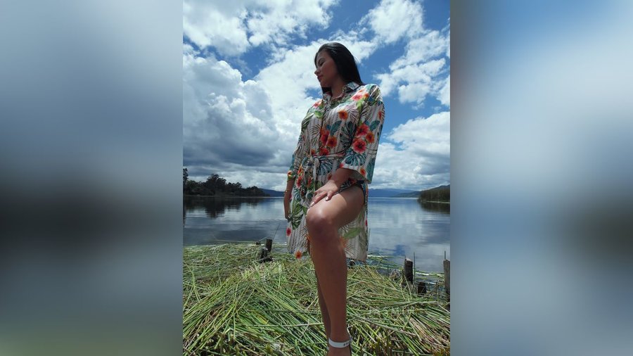 Camgirl spanish dildo - XXX Dessert - Picture 3