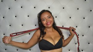 Latin dark eyes girl - XXX Dessert - Picture 2