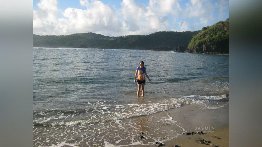 Petite asian oil - XXX Dessert - Picture 1