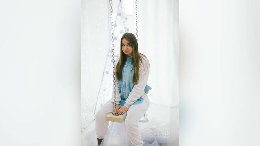 Teen big tits webcam - XXX Dessert - Picture 3