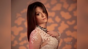 Bisexual athletic girl - XXX Dessert - Picture 1