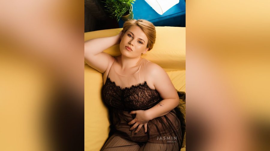 Big tits blue eyes girl teen - XXX Dessert - Picture 1
