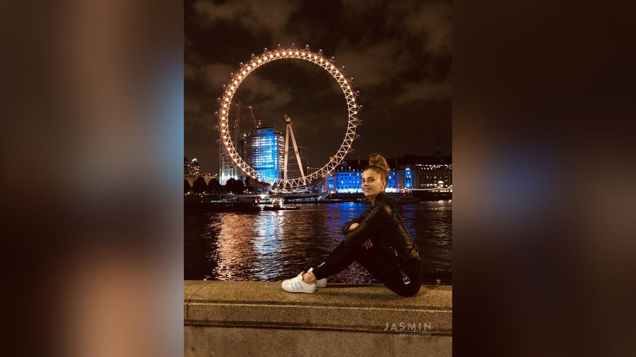 Straight webcam girl - XXX Dessert - Picture 2