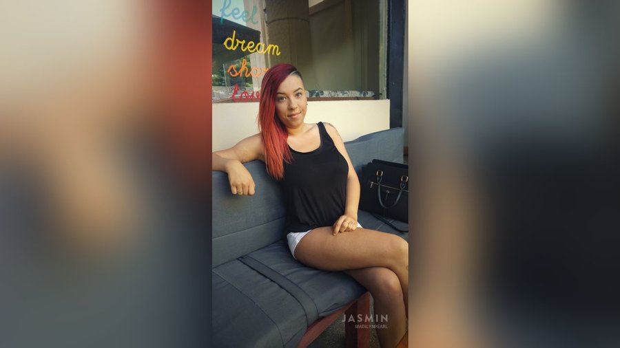 Real teen striptease - XXX Dessert - Picture 4