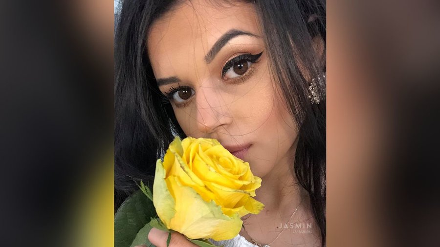 Big tit spanish oil - XXX Dessert - Picture 4