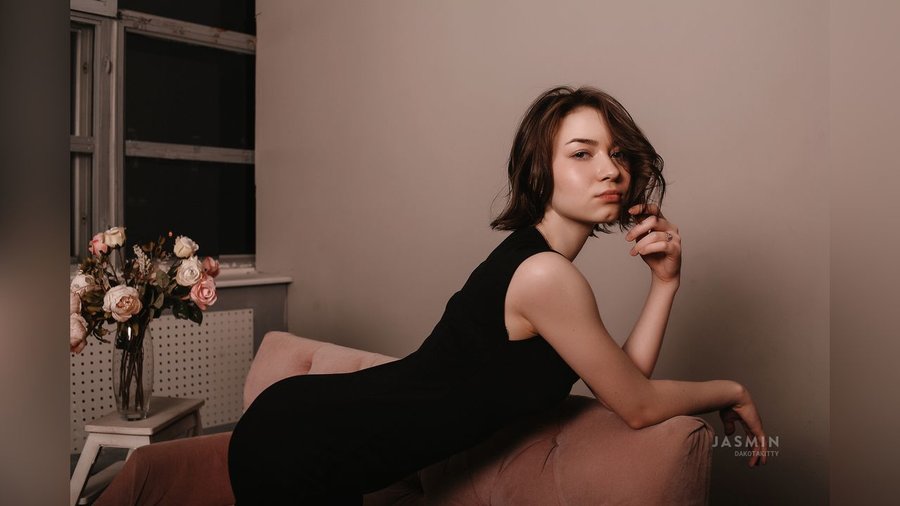 18yo butt plug - XXX Dessert - Picture 4