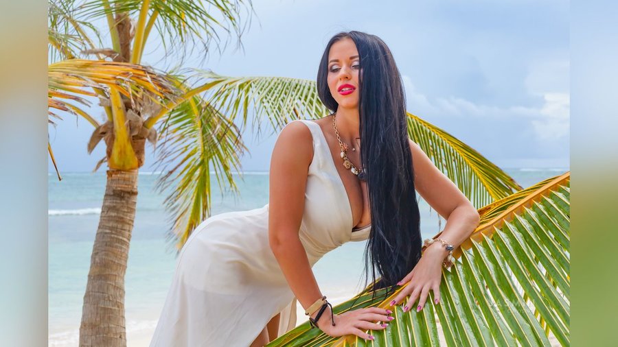 Girl live sex - XXX Dessert - Picture 4