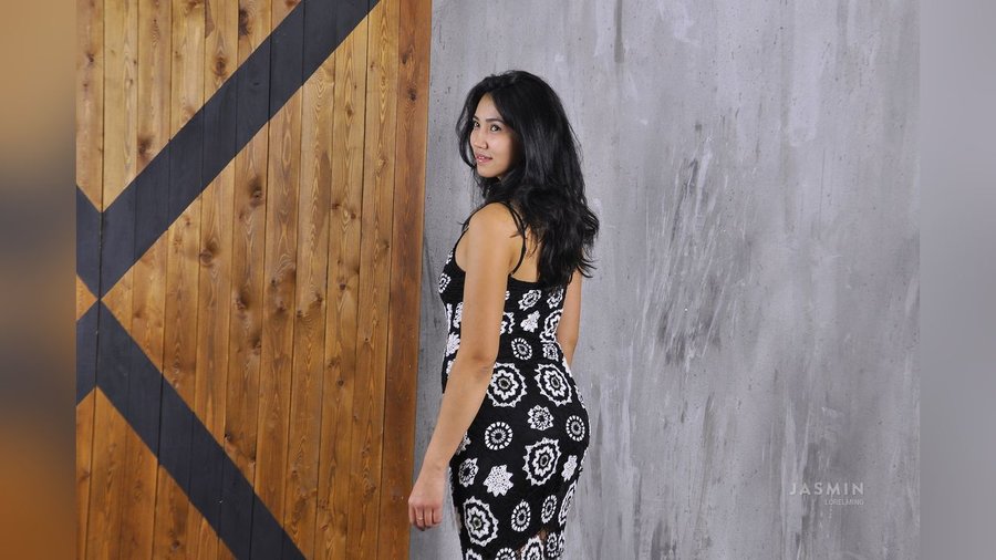 Athletic asian webcam girl - XXX Dessert - Picture 2