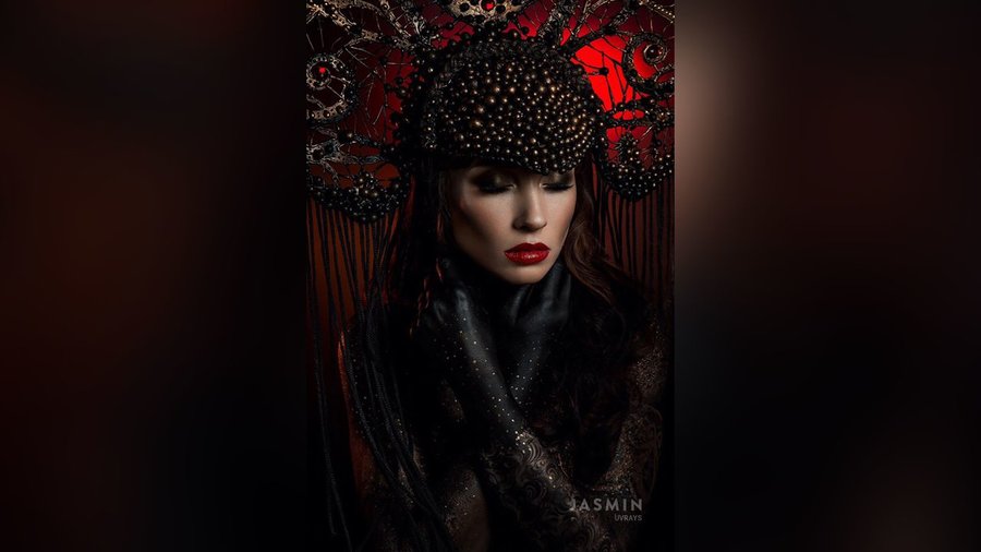 Tiny tits teen webcam striptease - XXX Dessert - Picture 1