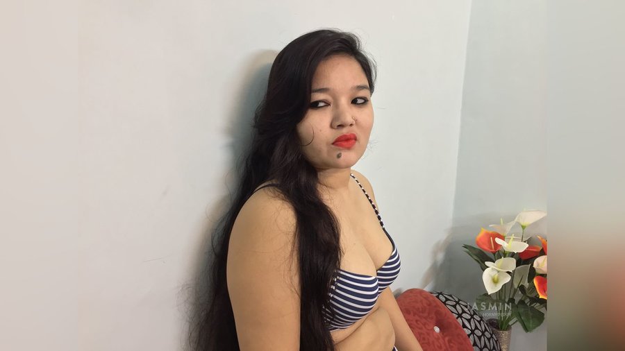 19yo asian big tits oil - XXX Dessert - Picture 1