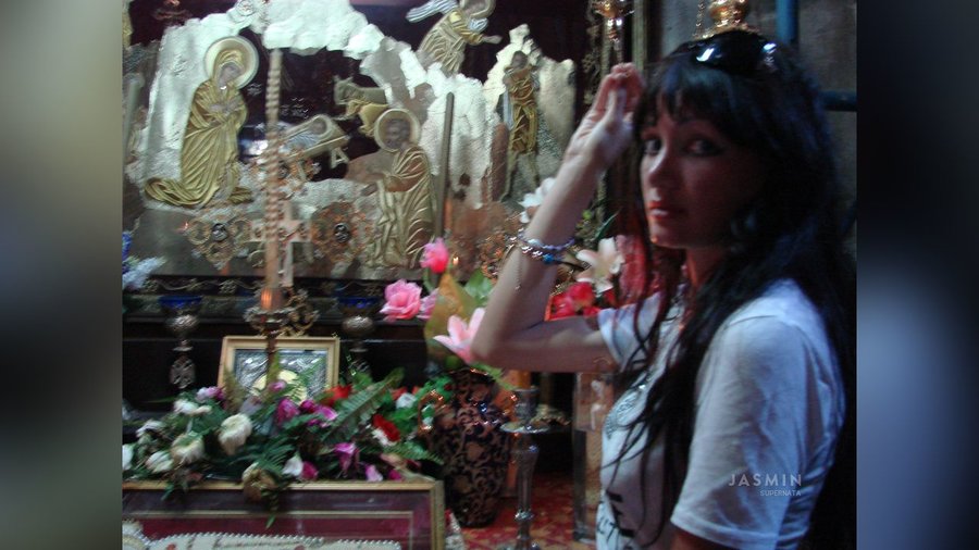 Petite grey eyes girl - XXX Dessert - Picture 2