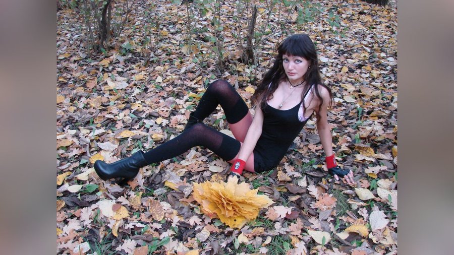 Teen petite close up - XXX Dessert - Picture 3