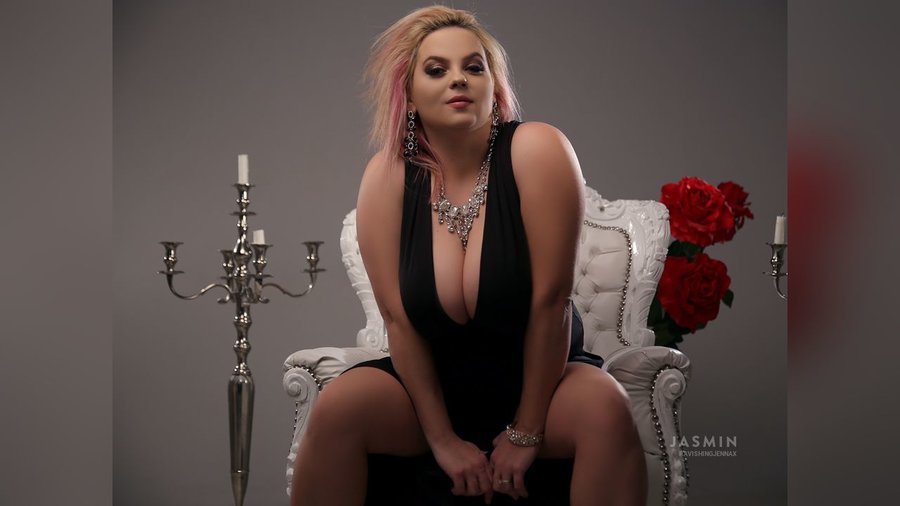Bisexual huge tits milf - XXX Dessert - Picture 1