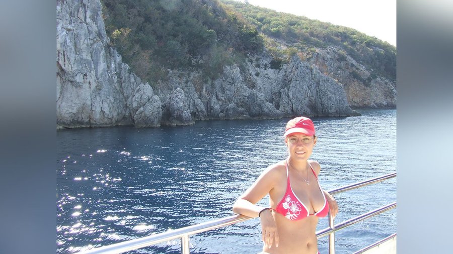Straight milf - XXX Dessert - Picture 2