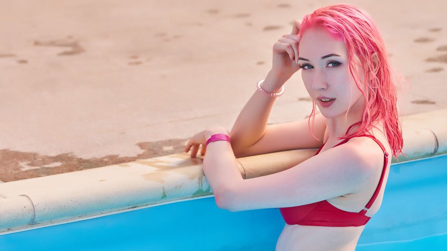 Petite close up - XXX Dessert - Picture 4