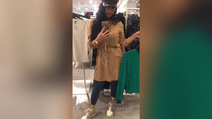 Big tits camgirl - XXX Dessert - Picture 1