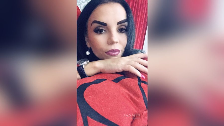 Girl live sex - XXX Dessert - Picture 2