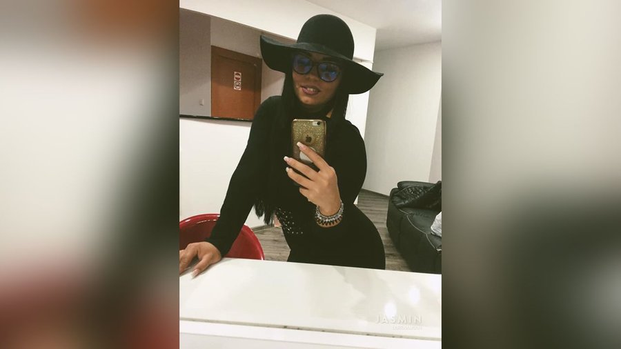 Big tits camgirl - XXX Dessert - Picture 5