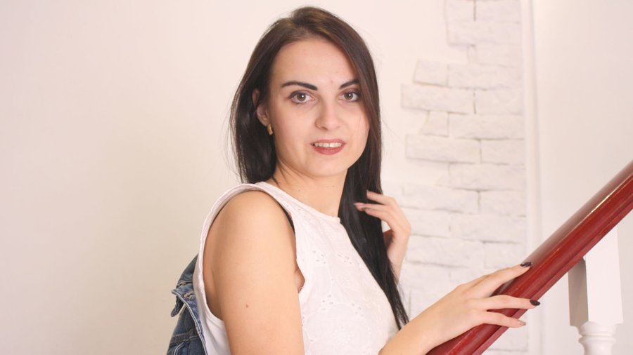 19yo petite big tits - XXX Dessert - Picture 1