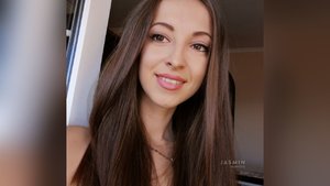 Straight dildo cam - XXX Dessert - Picture 1