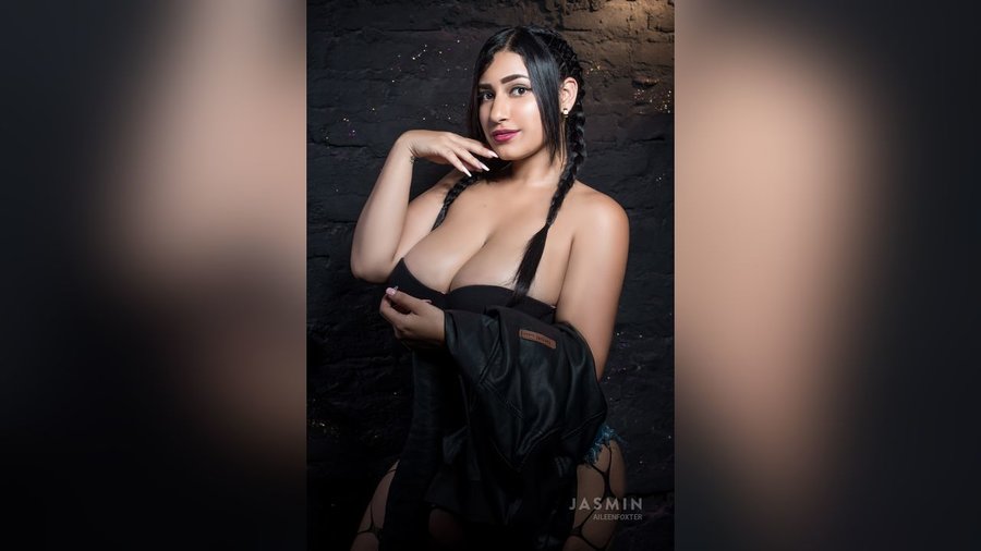 French live sex - XXX Dessert - Picture 1