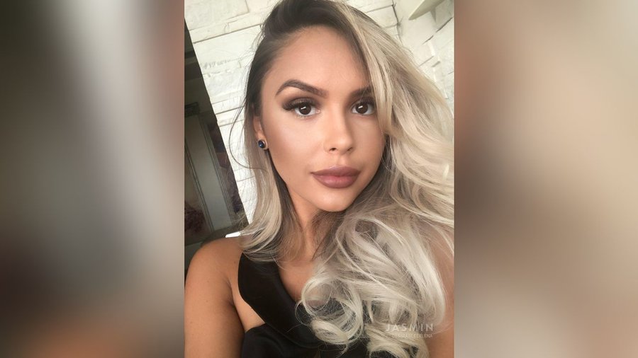 Athletic cameltoe - XXX Dessert - Picture 4