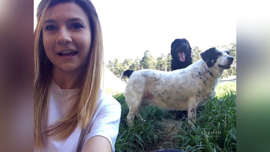 Tiny tits vibrator squirt - XXX Dessert - Picture 4