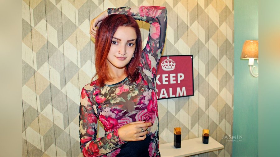 Petite 18yo big tits - XXX Dessert - Picture 2