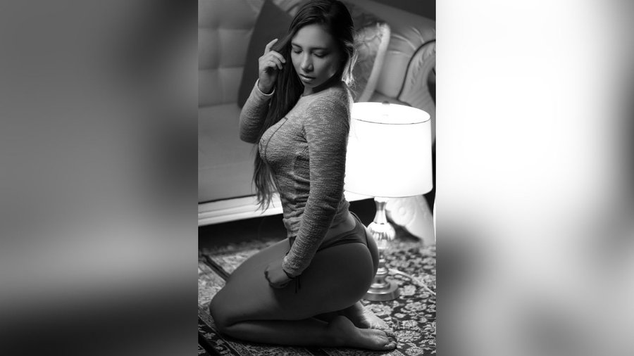 Teen latin dildo - XXX Dessert - Picture 4