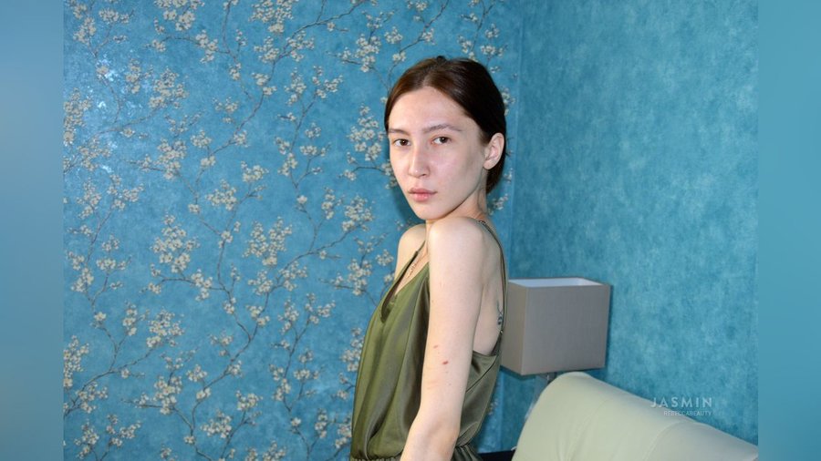 Petite teen squirt - XXX Dessert - Picture 4