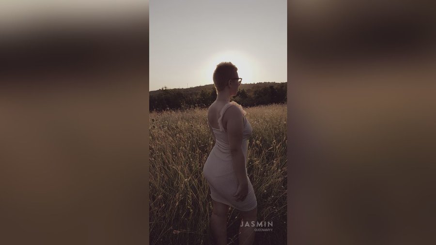 Big tit teen dancing - XXX Dessert - Picture 2