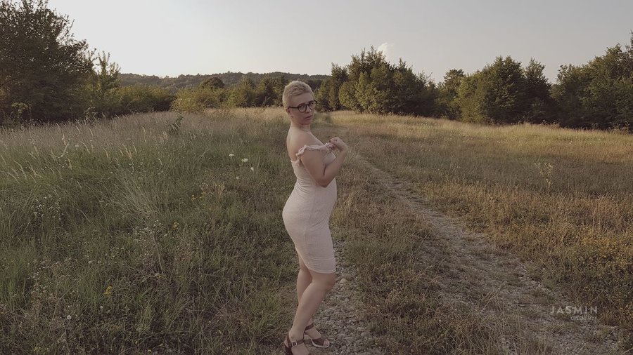 Big tit teen dancing - XXX Dessert - Picture 3