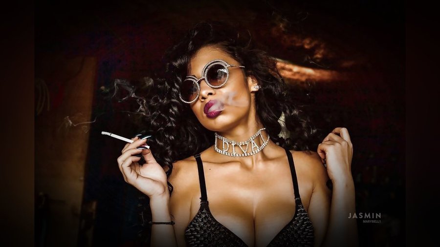 Italian striptease - XXX Dessert - Picture 2