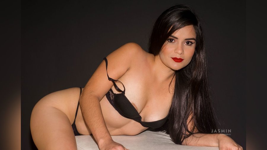 Latin 18yo girl - XXX Dessert - Picture 2