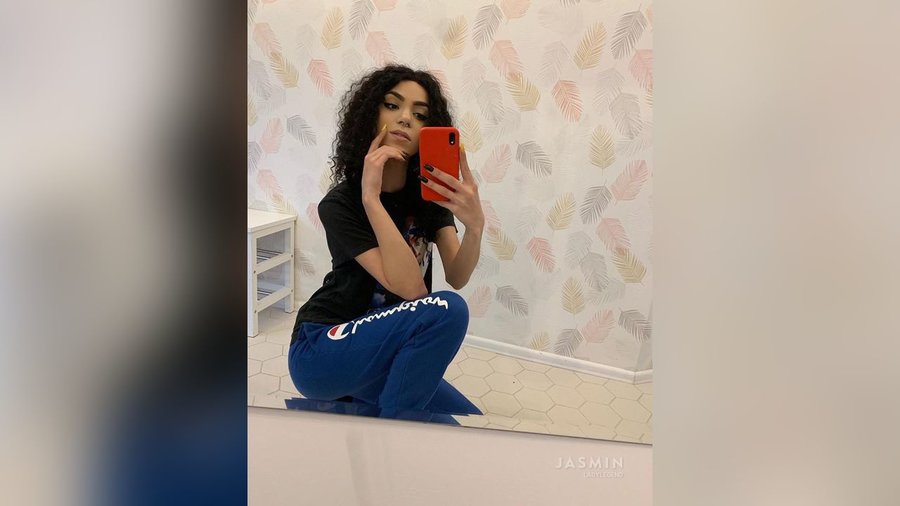 Uniform dark eyes girl - XXX Dessert - Picture 2