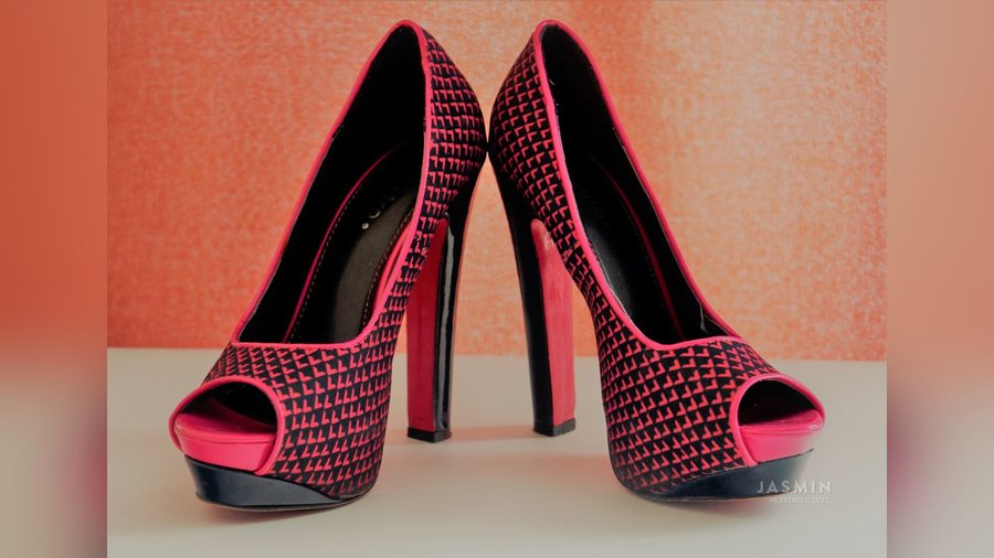 Petite girl anal sex - XXX Dessert - Picture 1