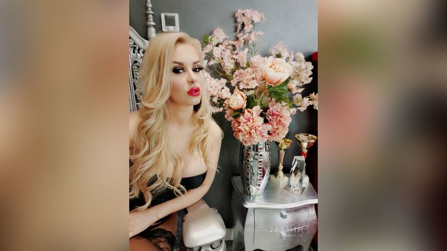 Italian mature squirt - XXX Dessert - Picture 4