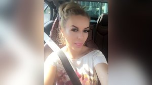 Mature athletic squirt - XXX Dessert - Picture 4