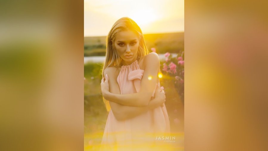 Russian brown eyes girl - XXX Dessert - Picture 2