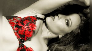 Latin webcam girl - XXX Dessert - Picture 1
