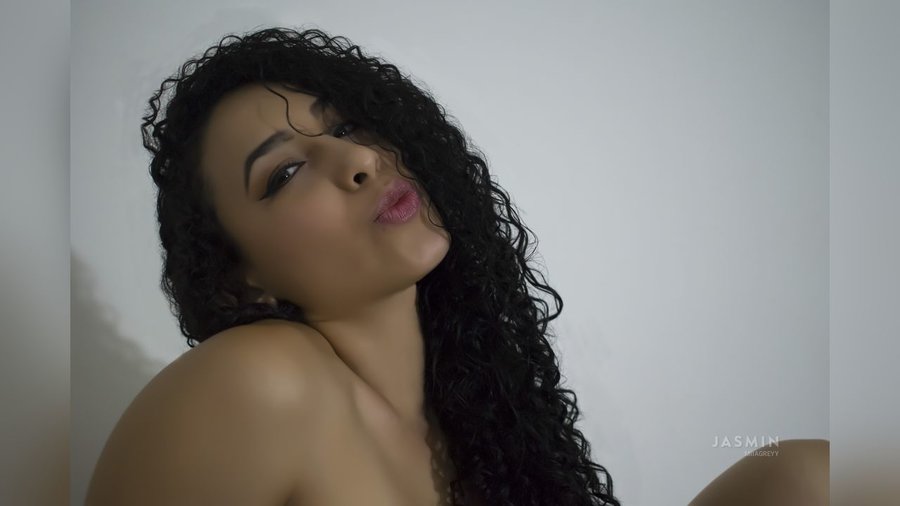 Spanish vibrator - XXX Dessert - Picture 2