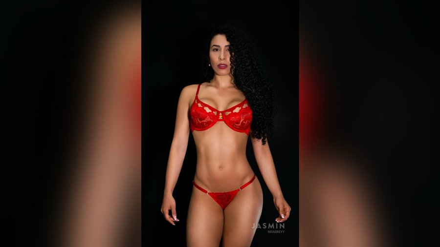 Girl live sex - XXX Dessert - Picture 1