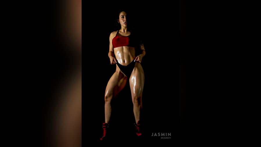 Latin oil - XXX Dessert - Picture 3